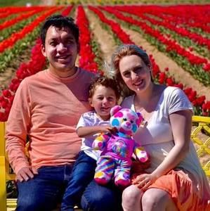 Meet your Posher, Dennis